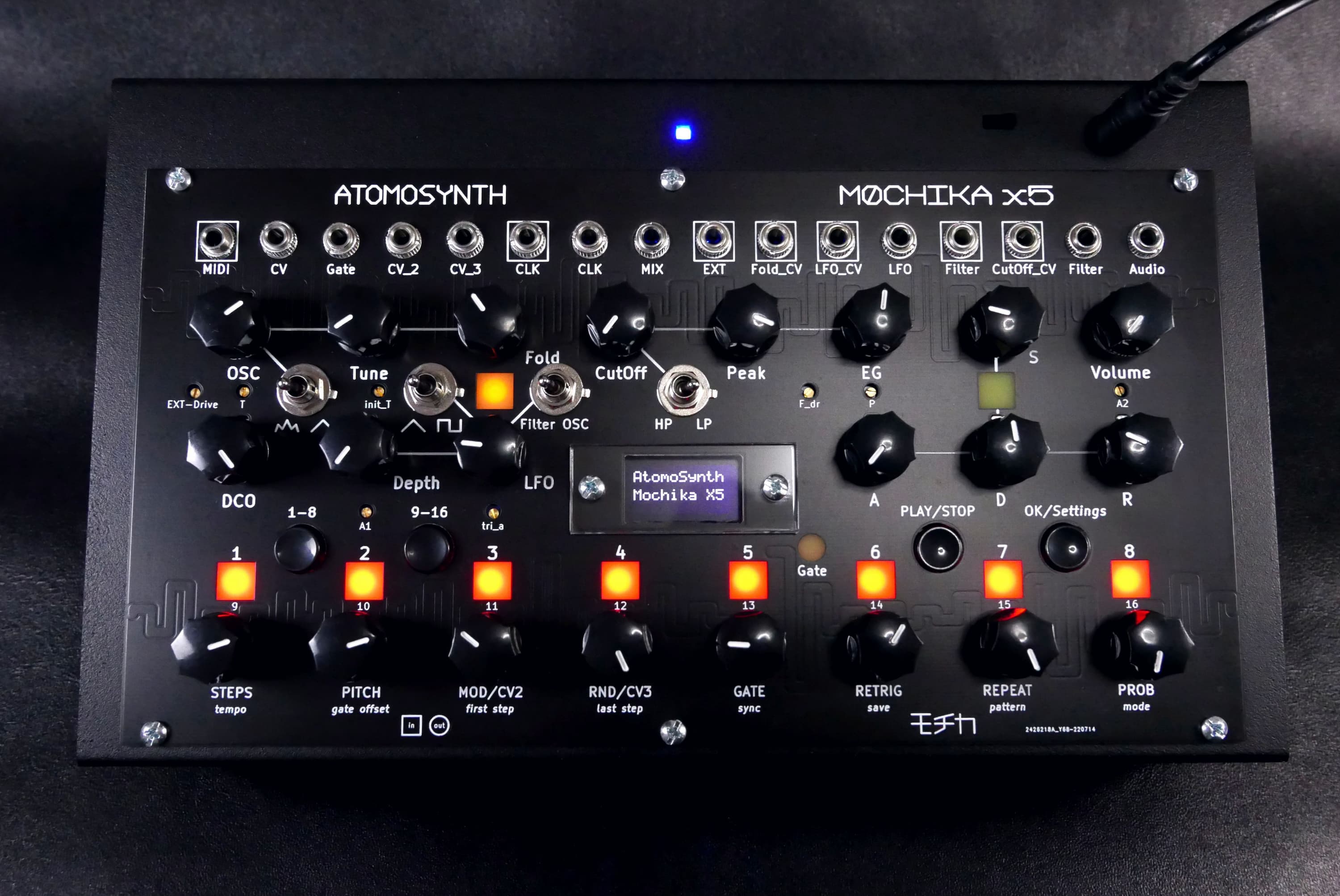 atomosynth mochika x5 synthesizer picture